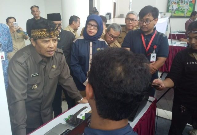 ICT Harus Diterapkan Disetiap SKPD ICT Harus Diterapkan Disetiap SKPD