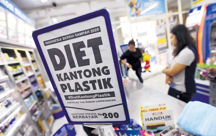 Beri Apresiasi Toko Modern Kurangi Plastik