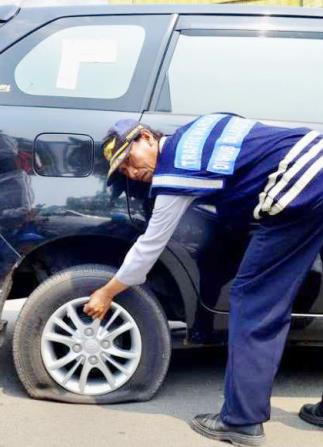 Cabut Pentil Berlaku pada Hari Senin Cabut Pentil