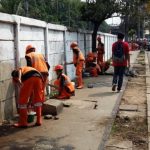 Gaji Pegawai Diusulkan Satu Tahun