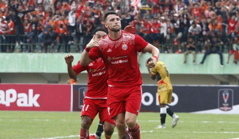 Persija Tempel Pemuncak Klasemen