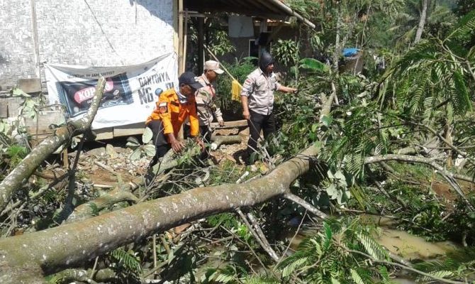 Waspadai Ancaman Angin Puting Beliung