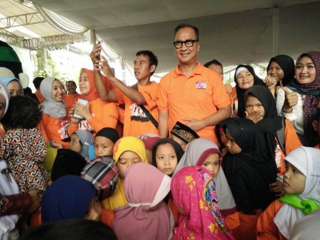 Mensos Klaim Jumlah Anjal Terus Menurun Mensos Klaim Jumlah Anjal Terus Menurun