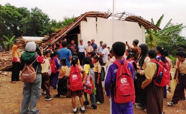 Forum Mitra CSR Mulai Bangun Sekolah Rusak Pasundan Ekspres