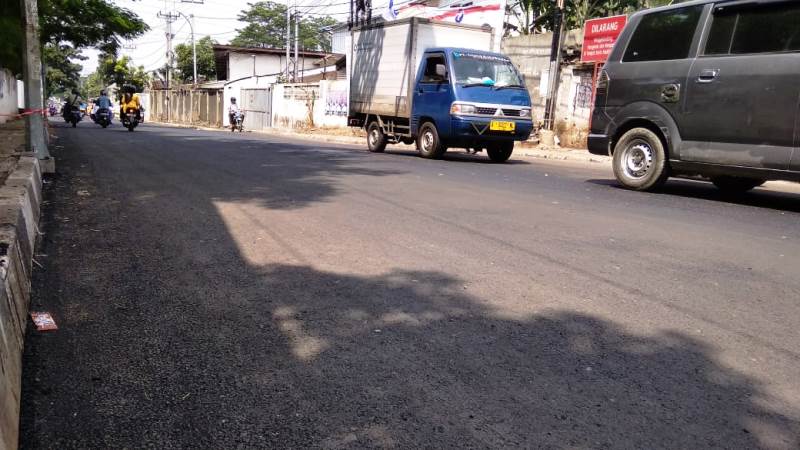 Aspal Jalan Akhirnya Diganti