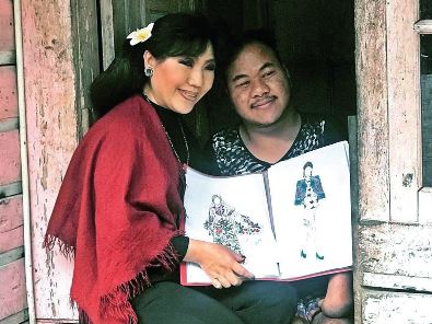 Hidupi Keluarga dari Hasil Jual Desain