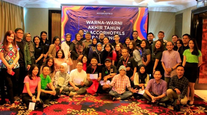 Warna-Warni Akhir Tahun Di Accorhotels Bandung Warna-Warni Akhir Tahun Di Accorhotels Bandung