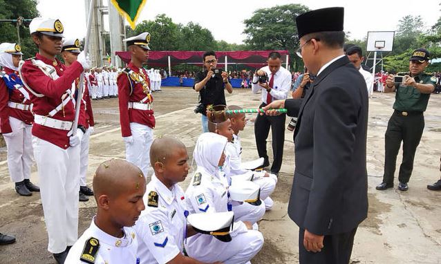 Siswa SMKN 2 Subang Dilantik Jadi Taruna