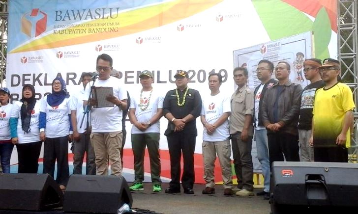 Sukseskan Pemilu, Bawaslu Gelar Deklarasi Damai Sukseskan Pemilu, Bawaslu Gelar Deklarasi Damai