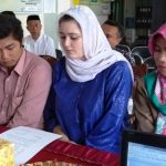 Diberi Alat Salat dan Buku Iqra