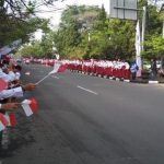 siswa SD sambut jokowi