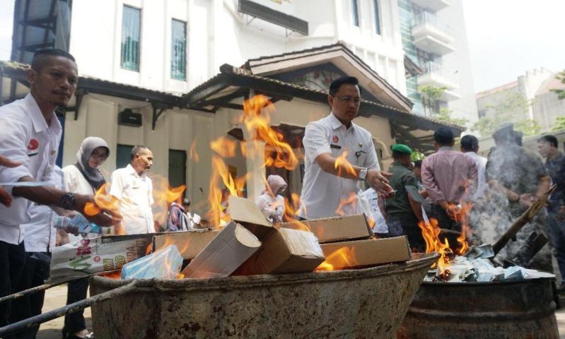 Disdukcapil Bakar 16.635 KTP-El Rusak