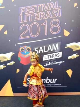 Aira Memiliki Bakat Seni Tari