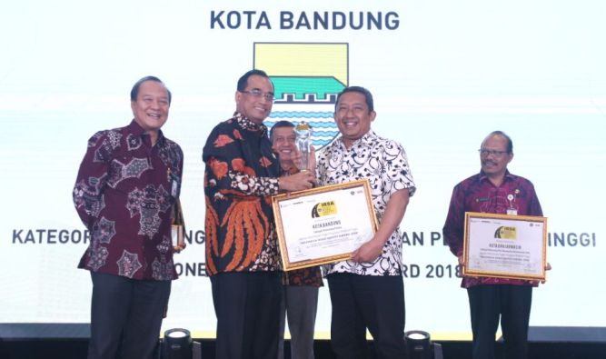 Sabet 6 Penghargaan Keselamatan Jalan