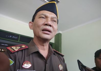 Kejari Tangkap Pengusaha Pengadaan Buku Disdik Kejari Tangkap Pengusaha Pengadaan Buku Disdik