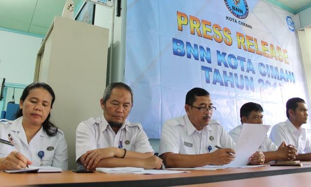 BNN Rehabilitasi 54 Pecandu Narkoba BNN Rehabilitasi 54 Pecandu Narkoba
