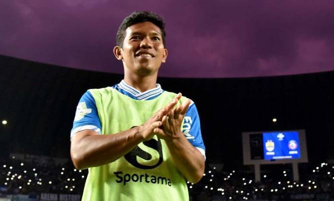 Eka Resmi Gantung Sepatu