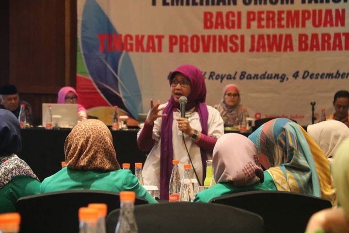 Ajak Perempuan Melek Politik Ajak Perempuan Melek Politik