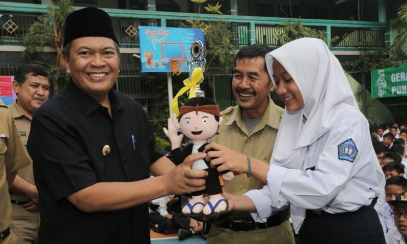 SMPN 28 Bandung Canangkan Kangpisman