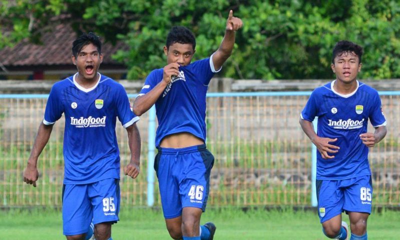 Berguru Sepakbola ke Inggris Berguru Sepakbola ke Inggris