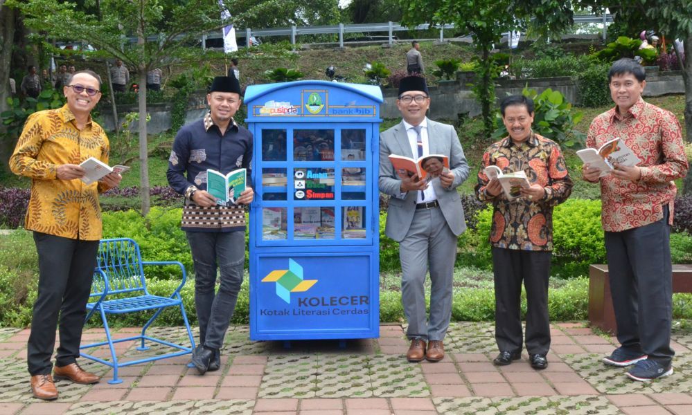 Membaca Bisa di Kolecer dan Candil