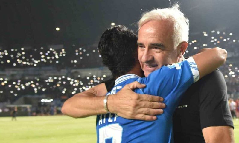 Kontrak Gomez Belum Jelas