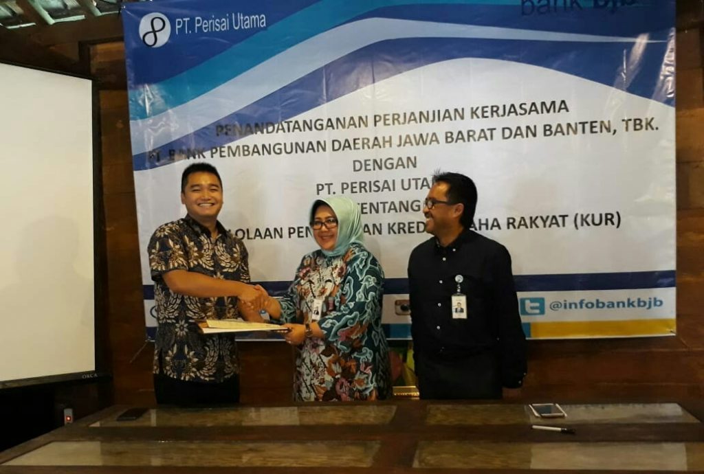 Pelaku UMKM di Floating Market dapat Suntikan Modal Pelaku UMKM di Floating Market dapat Suntikan Modal