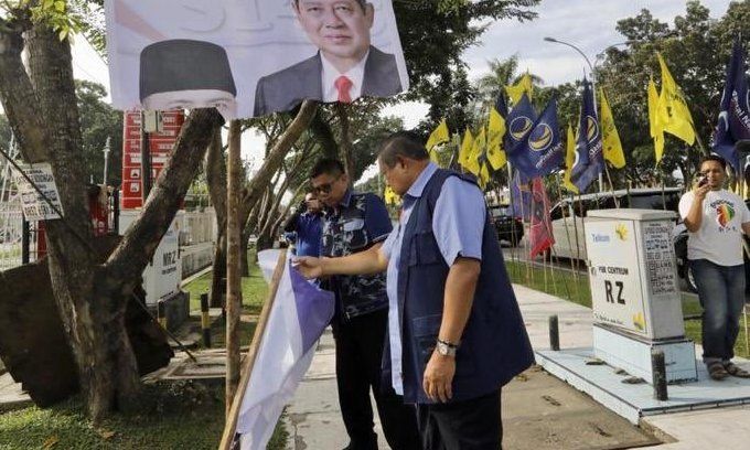 Dibayar Rp 150 Ribu untuk Rusak Baliho Demokrat