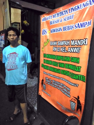 Dari Sampah Bisa Ditukar Sembako Dari Sampah Bisa Ditukar Sembako