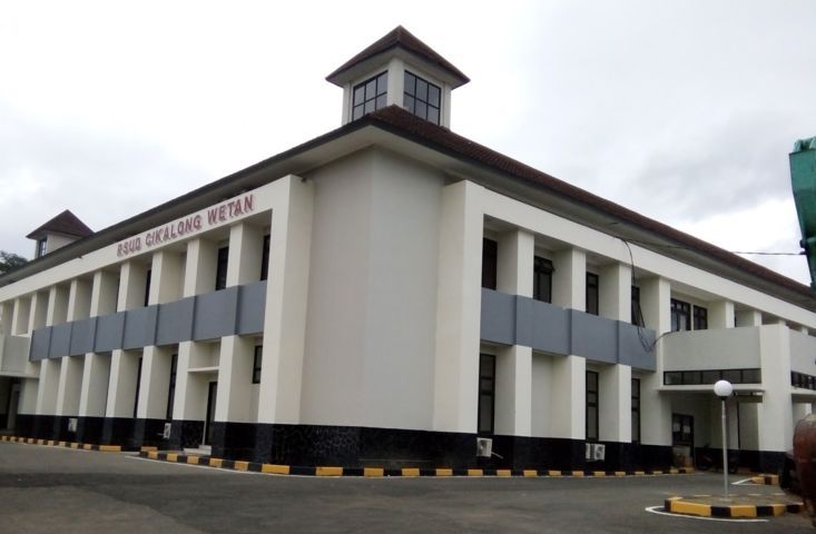 Bangunan Sudah Mulai Retak Bangunan Sudah Mulai Retak