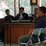 Sulap Toilet Jadi Kamar Bercinta