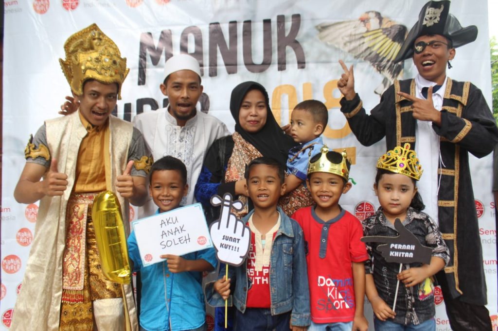 Yayasan Senyum Indonesia Gelar Manuk Hiber Yayasan Senyum Indonesia Gelar Manuk Hiber