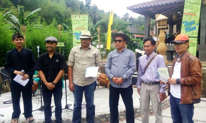 Basa Sunda sebagai Bahasa Indung