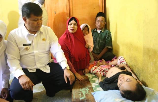 Empat Warga Saguling Terserang Penyakit Misterius