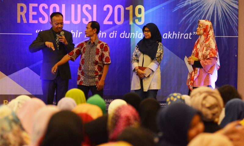 Ubah Mainset Pikiran, Lambungkan Sukses Dunia Akherat