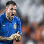 Simon Ditunjuk jadi Pelatih Timnas