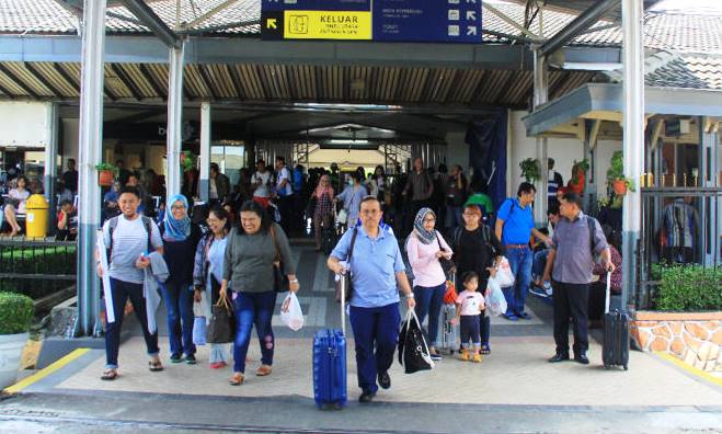 Akses untuk Pengelola Jasa Transportasi Akses untuk Pengelola Jasa Transportasi