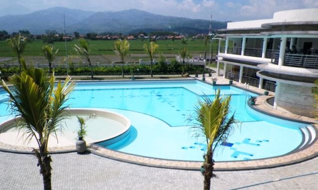 Investasi Hotel Masih Terbuka