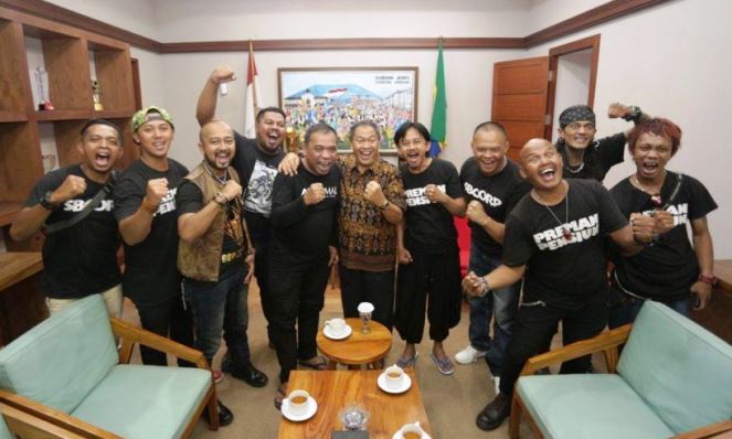 Preman Pensiun Minta Dukungan Wali Kota Preman Pensiun Minta Dukungan Wali Kota