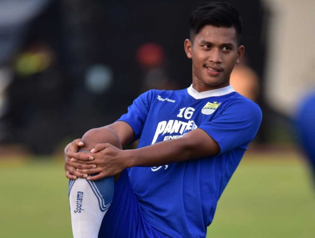 Persaingan di Lini Bertahan Makin Ketat