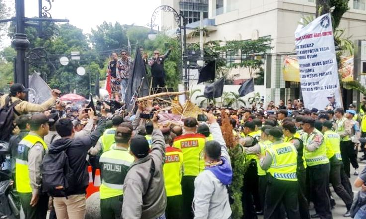 Tanyakan Kinerja Kejati