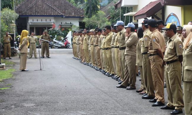 Apdesi Dukung Gaji Perangkat Desa Naik Apdesi Dukung Gaji Perangkat Desa Naik