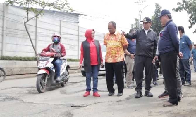 Ajay Minta PUPR Cari Solusi Agar Pengendara Tetap Nyaman