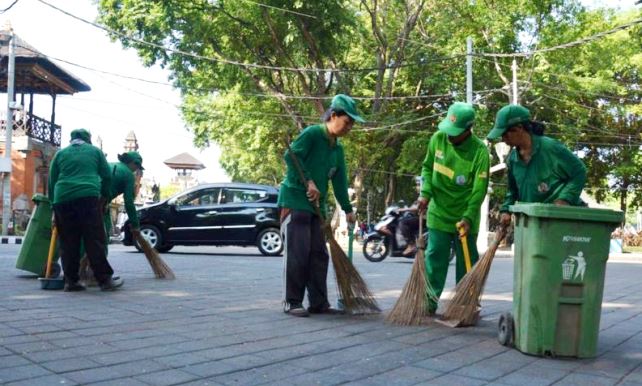 18 Ton Sampah Terkumpul di Tahun Baru