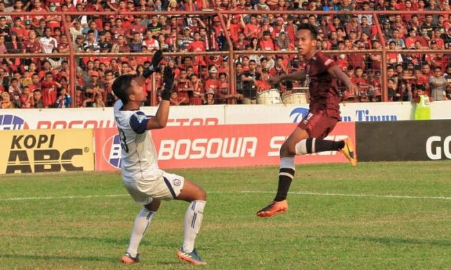 Liga 1 Terancam Diikuti 10 Klub
