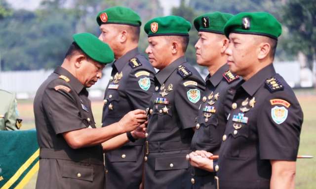 Pangdam Minta Pejabat Baru Segera Adaptasi Pangdam Minta Pejabat Baru Segera Adaptasi