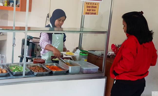 Satpol PP KBB Minta Warung Tak Berizin di Komplek Pemkab Harus Dibongkar
