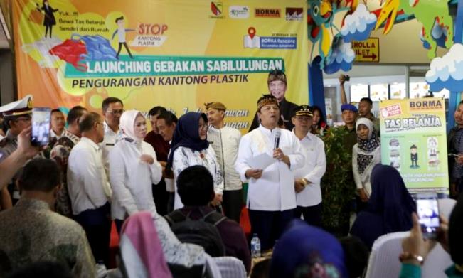 Wujudkan Tahun 2020 Bebas Sampah