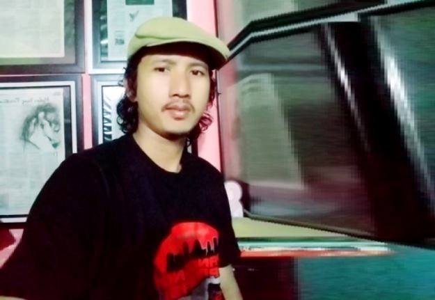 Toang, Lubang, dan Perempuan