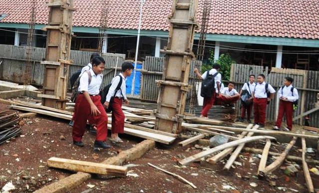 Fasilitas Belajar Siswa Memprihatinkan